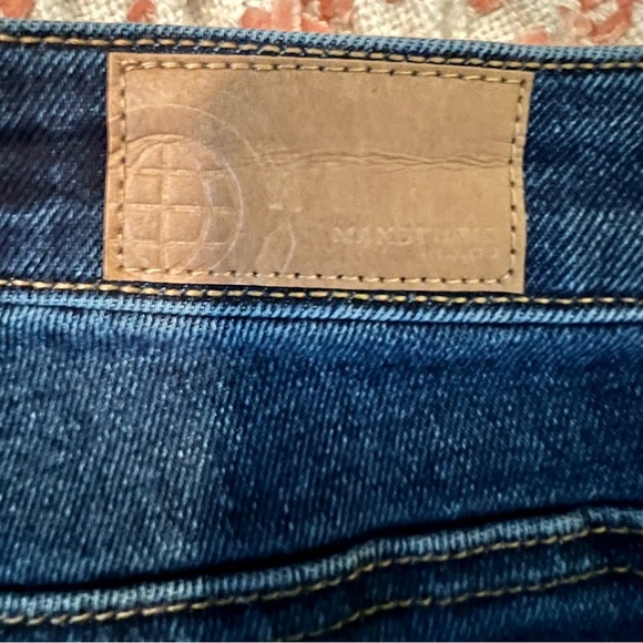 Max Studio Indigo High Rise Ankle Skinny Jeans - Picture 3 of 7